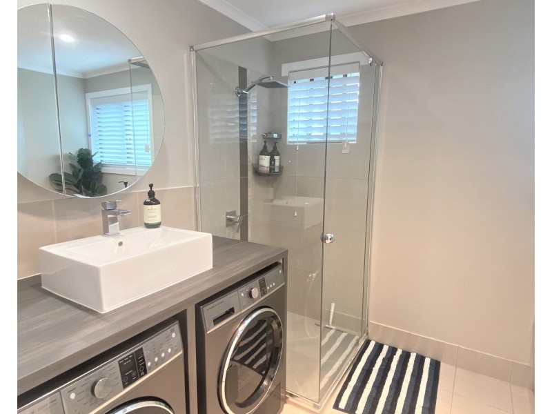 17A Holly Green Crescent, Palmwoods QLD 4555