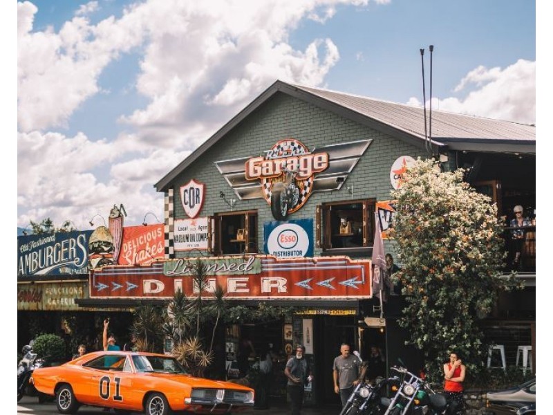 17A Holly Green Crescent, Palmwoods QLD 4555