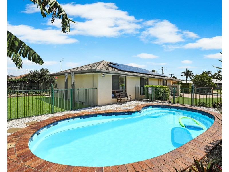5 Honeysuckle Drive, Bokarina QLD 4575