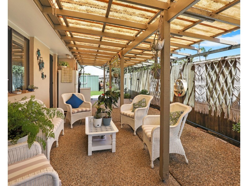5 Honeysuckle Drive, Bokarina QLD 4575