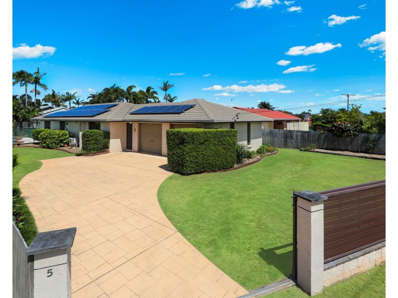 5 Honeysuckle Drive, Bokarina QLD 4575