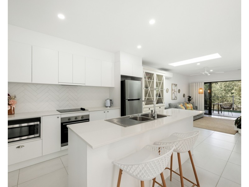 46 Palm Forest Circuit, Forest Glen QLD 4556