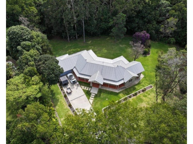 14 Pirianda Grove, Mons QLD 4556