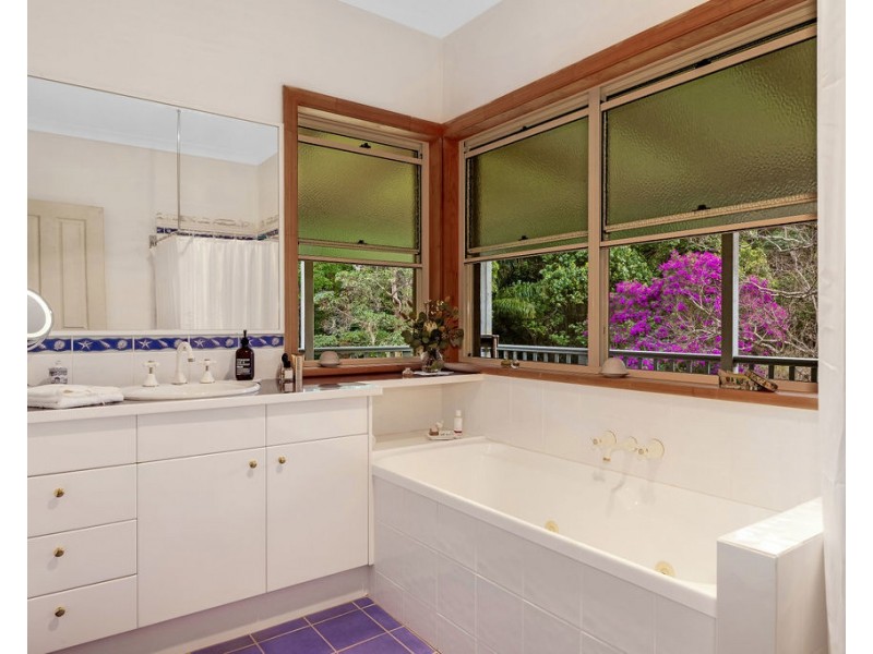 14 Pirianda Grove, Mons QLD 4556