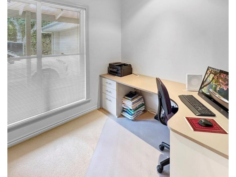 14 Pirianda Grove, Mons QLD 4556