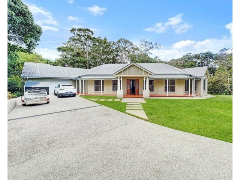 14 Pirianda Grove, Mons QLD 4556