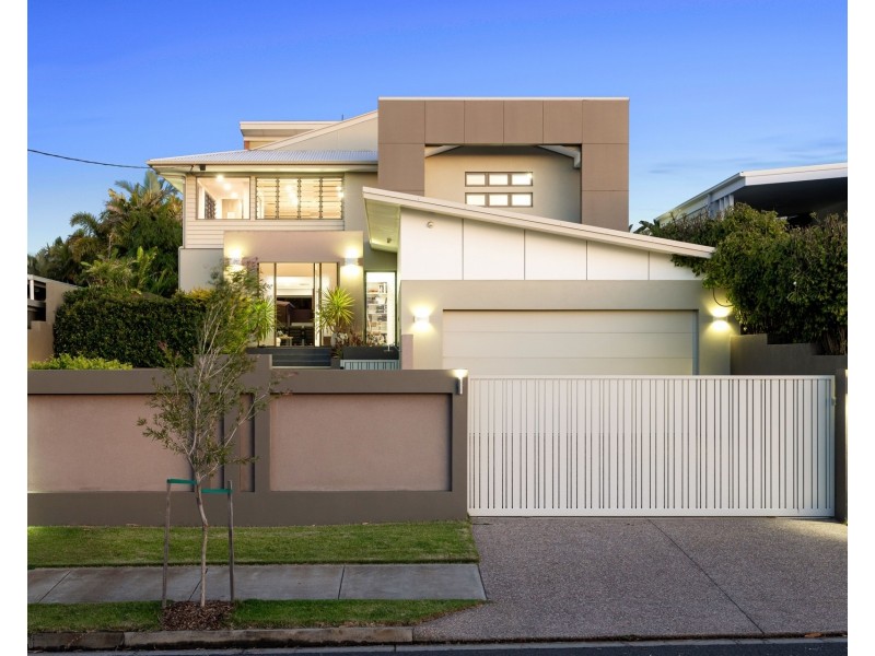 35 Okinja Road, Alexandra Headland QLD 4572