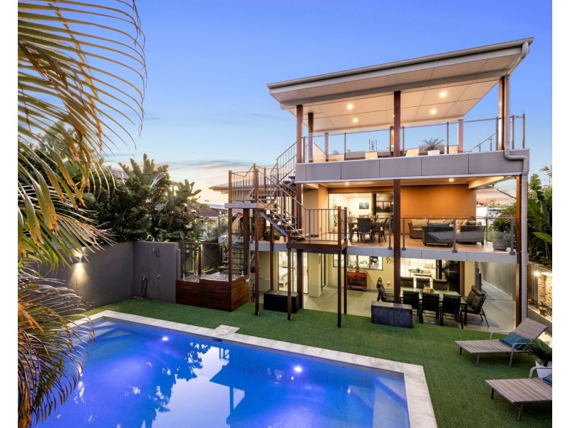 35 Okinja Road, Alexandra Headland QLD 4572