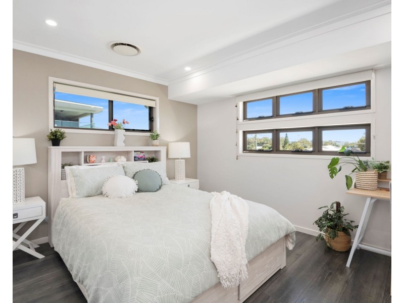 35 Okinja Road, Alexandra Headland QLD 4572