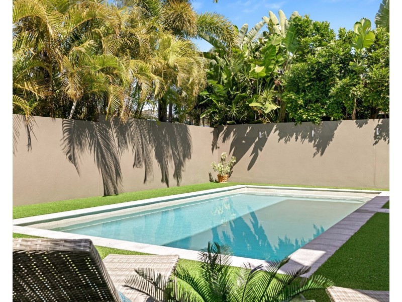 35 Okinja Road, Alexandra Headland QLD 4572