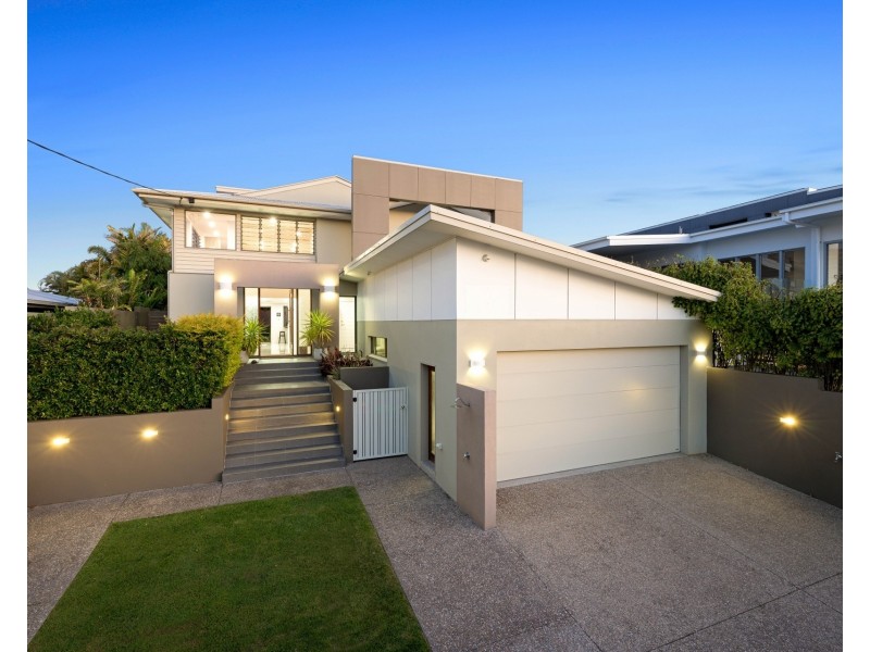 35 Okinja Road, Alexandra Headland QLD 4572