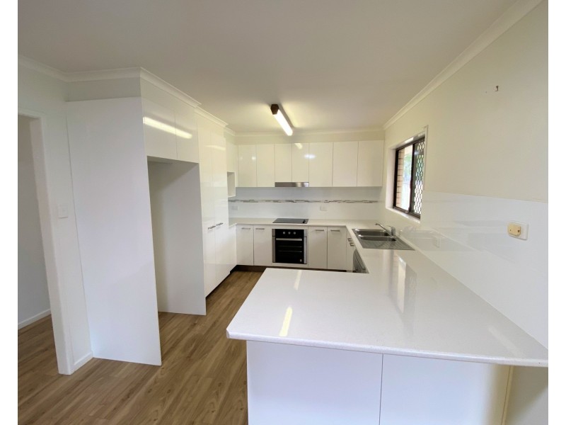 44 Oogar Street, Maroochydore QLD 4558