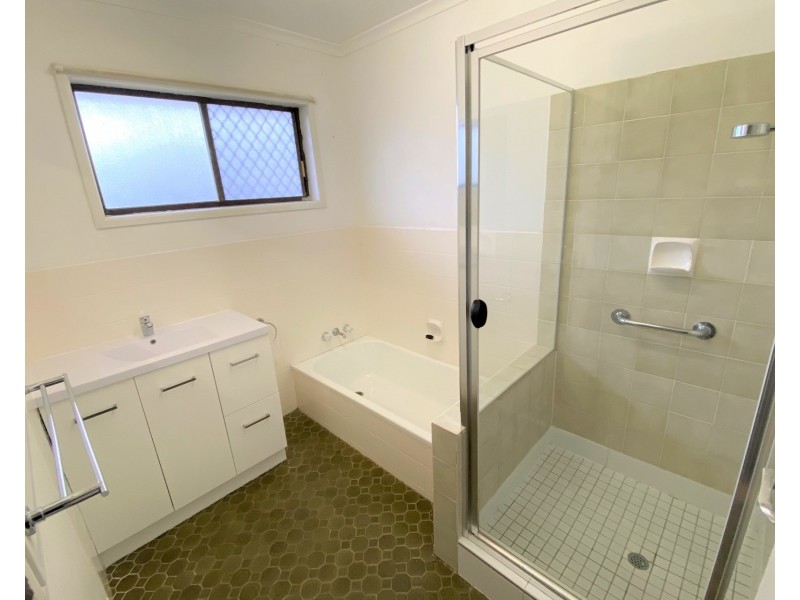 44 Oogar Street, Maroochydore QLD 4558