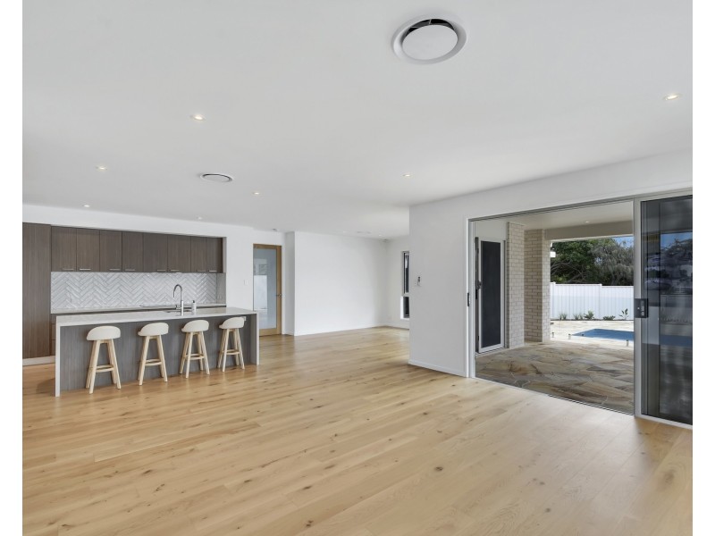 114 Point Cartwright Drive, Buddina QLD 4575