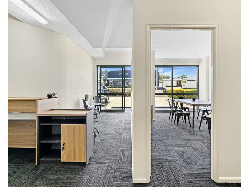 2/48-50 Sugar Road, Maroochydore QLD 4558