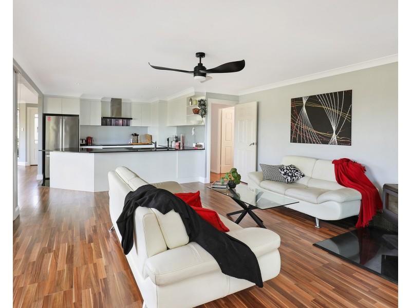 25 Nature Close, Yandina Creek QLD 4561