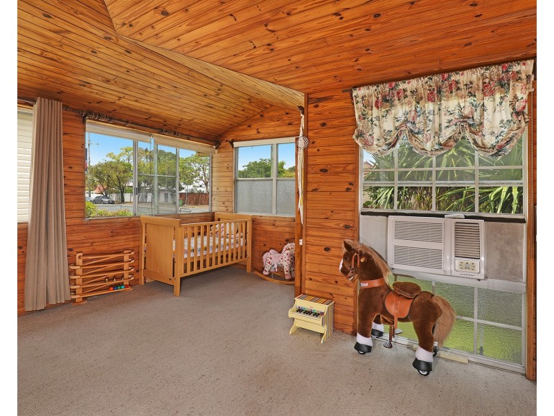 66 Netherton Street, Nambour QLD 4560