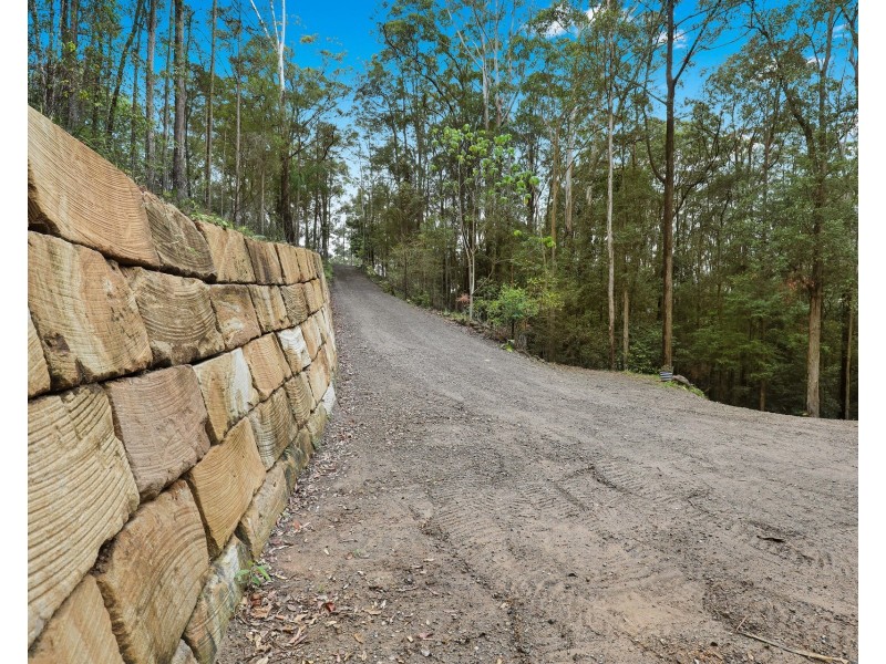 350 Kiel Mountain Road, Kiels Mountain QLD 4559