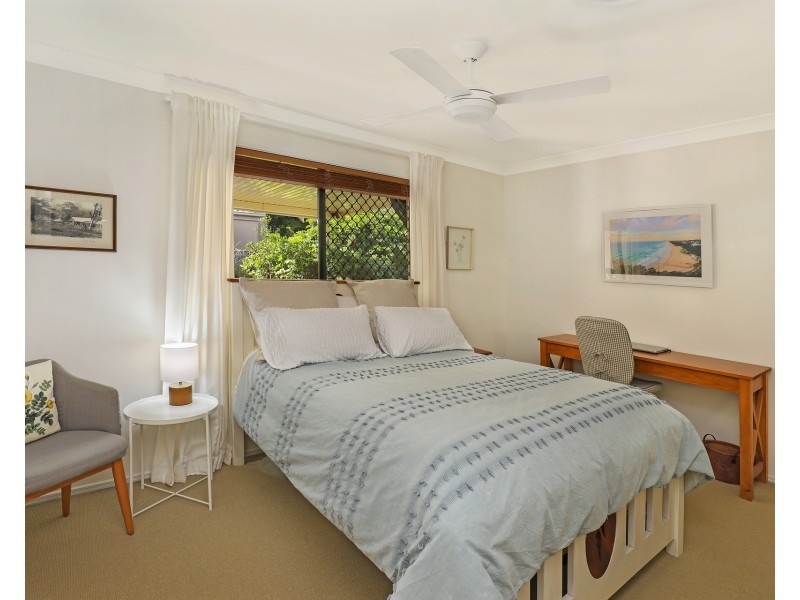 11 Kingfish Court, Mountain Creek QLD 4557