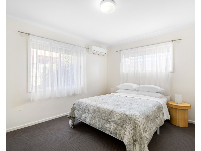 1/49 Edward Street, Alexandra Headland QLD 4572