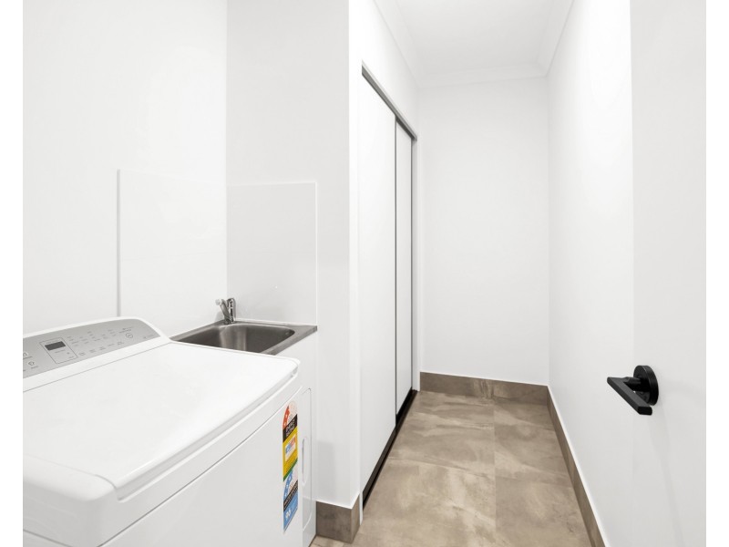 120  Palm Forest Circuit, Forest Glen QLD 4556