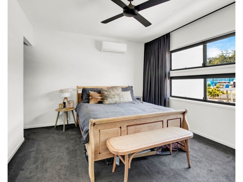 120  Palm Forest Circuit, Forest Glen QLD 4556