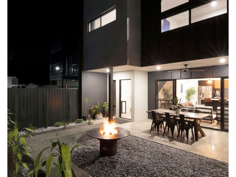 120  Palm Forest Circuit, Forest Glen QLD 4556