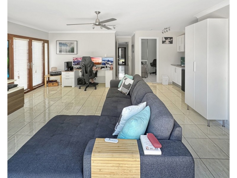 5-7 Norman Avenue, Maroochydore QLD 4558