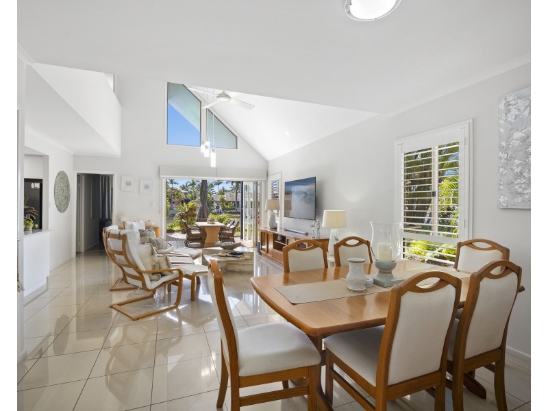 10/18 Maroochy Waters Drive, Maroochydore QLD 4558
