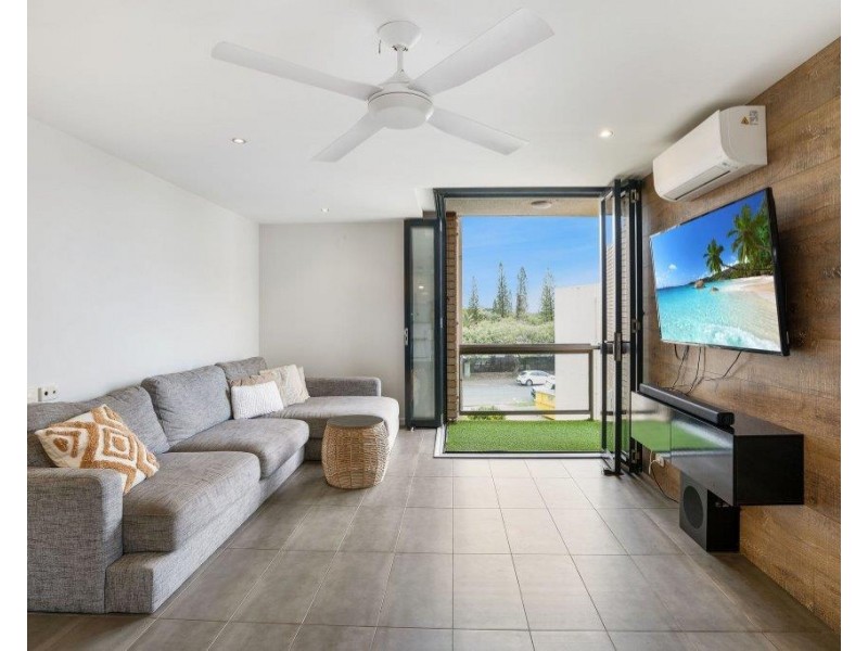 8/7 Cotton Tree Parade, Maroochydore QLD 4558
