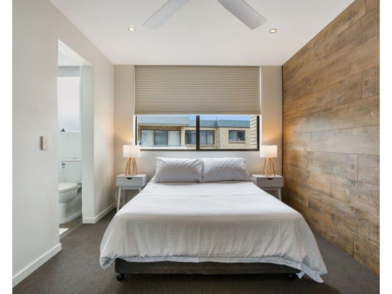 8/7 Cotton Tree Parade, Maroochydore QLD 4558