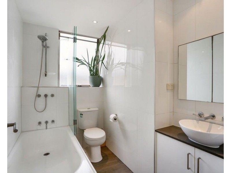 8/7 Cotton Tree Parade, Maroochydore QLD 4558