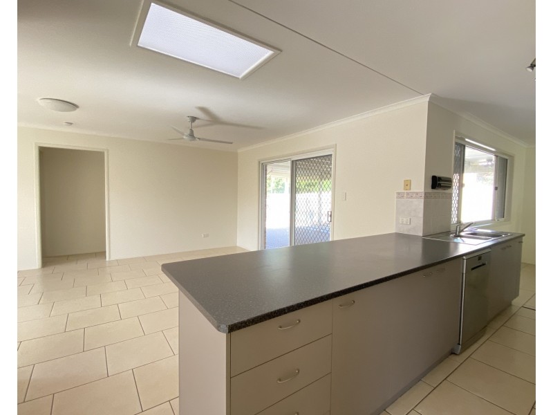 19 Woodlands Crescent, Buderim QLD 4556