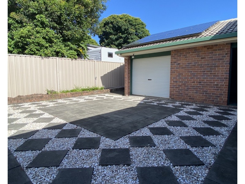 19 Woodlands Crescent, Buderim QLD 4556