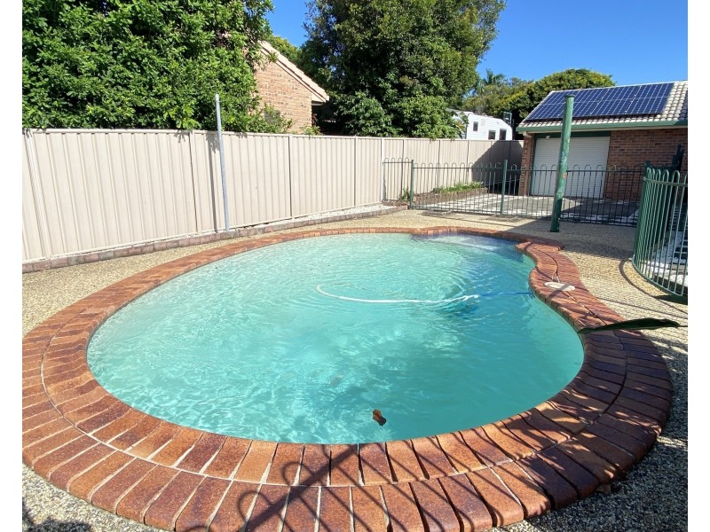 19 Woodlands Crescent, Buderim QLD 4556