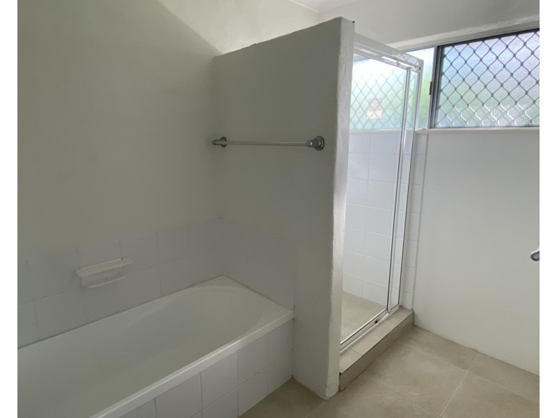 29 Tarwarri Crescent, Mooloolaba QLD 4557