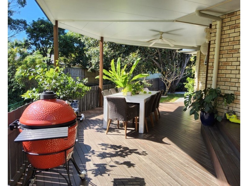 1/5 Camphor Court, Mooloolaba QLD 4557