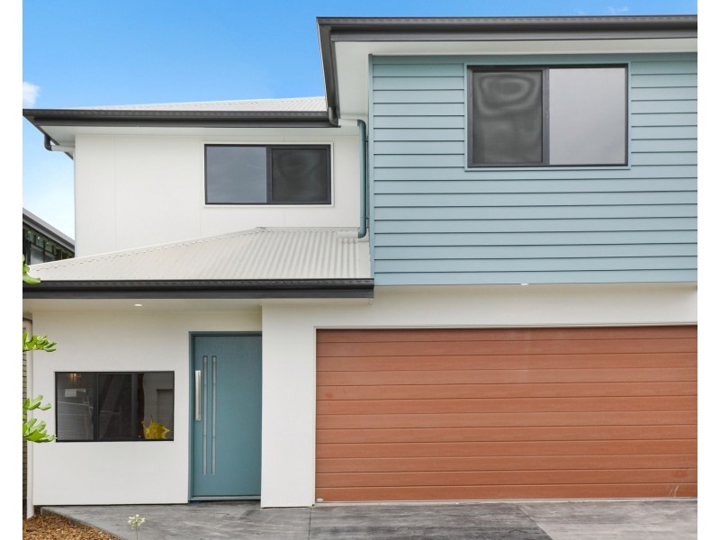 8 Potts Street, Palmview QLD 4553