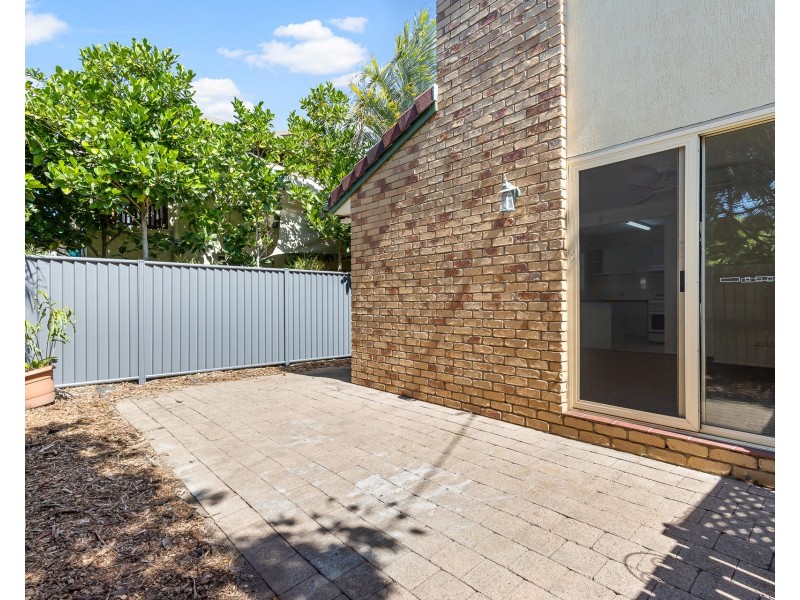1/77 Parker Street, Maroochydore QLD 4558