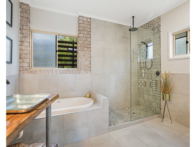 311 Kiel Mountain Road, Kiels Mountain QLD 4559