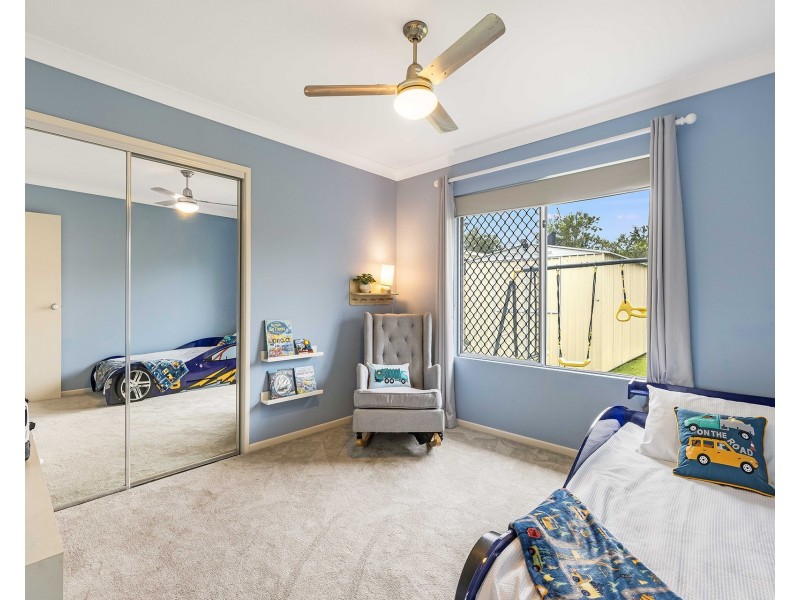 15 Birrobeen Street, Little Mountain QLD 4551