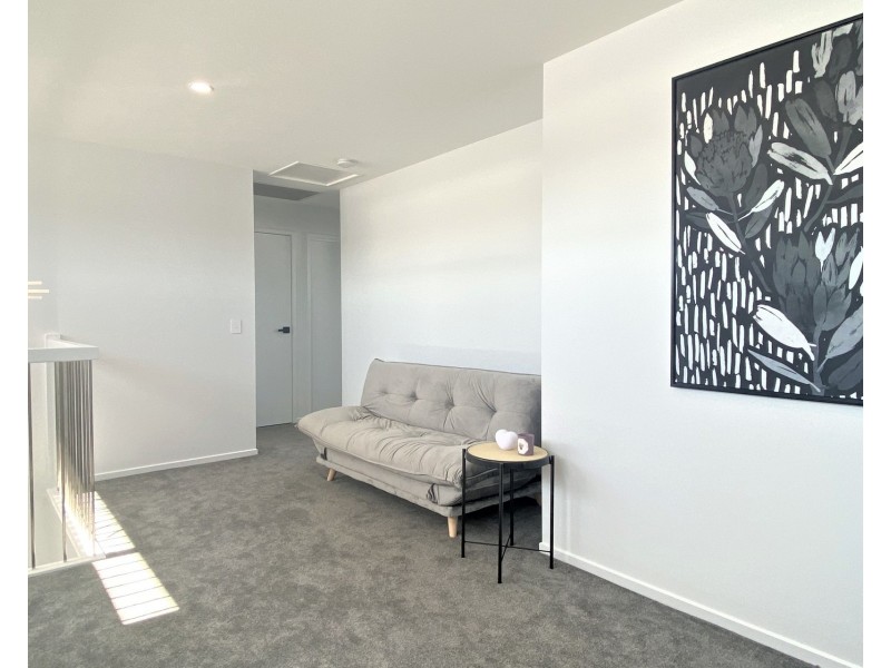 18 Divine Street, Palmview QLD 4553