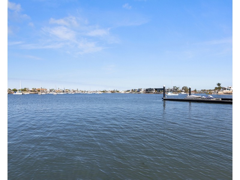 2/57-59 River Esplanade, Mooloolaba QLD 4557