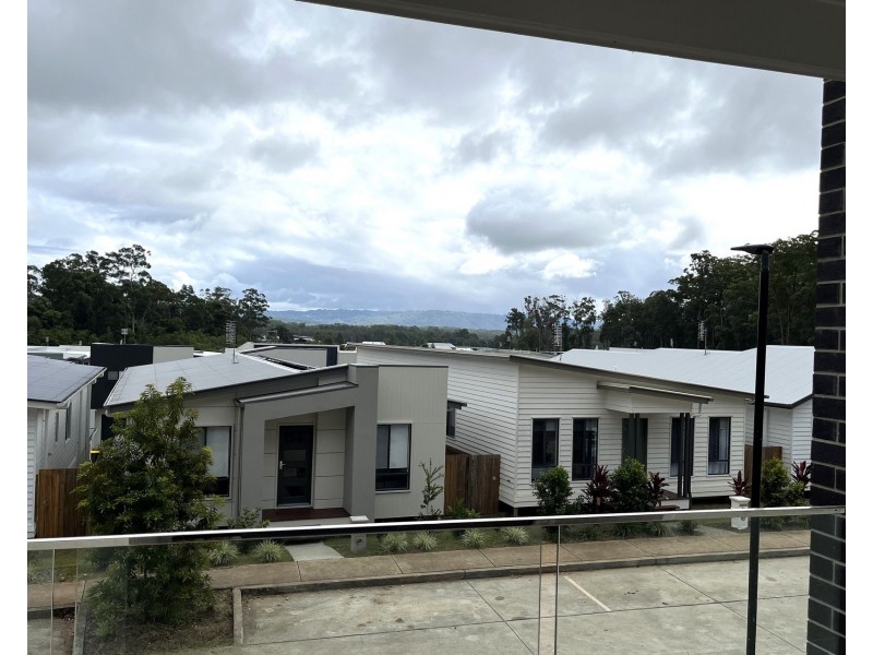 80 Palm Forest Circuit, Forest Glen QLD 4556