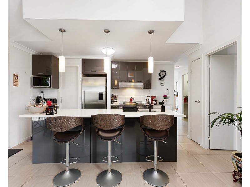 7 Allunga Court, Mooloolaba QLD 4557