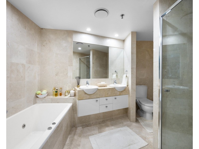 1002/19 First Avenue, Mooloolaba QLD 4557