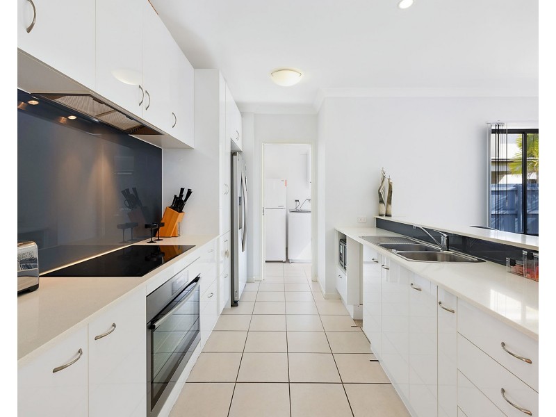 25 Windermere Way, Sippy Downs QLD 4556