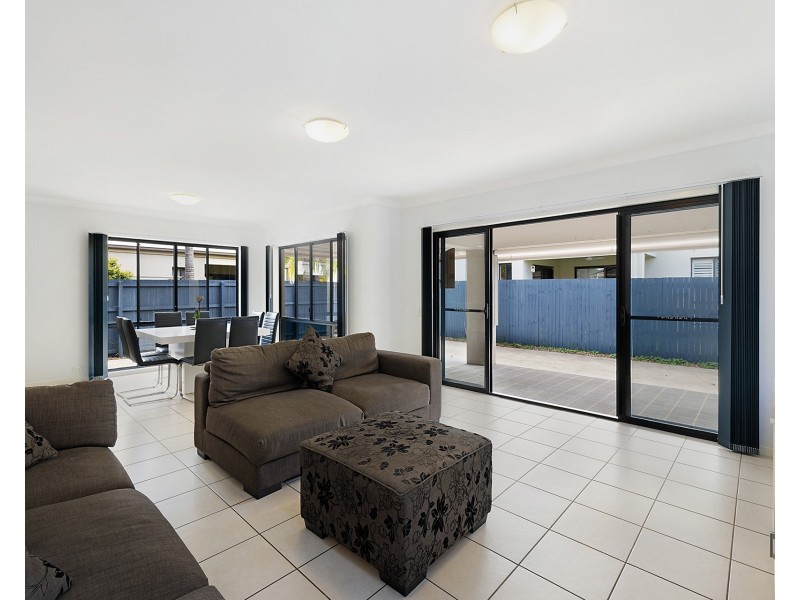 25 Windermere Way, Sippy Downs QLD 4556