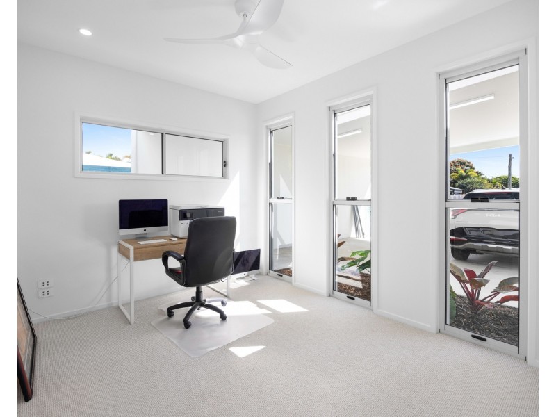 69 Okinja Road, Alexandra Headland QLD 4572