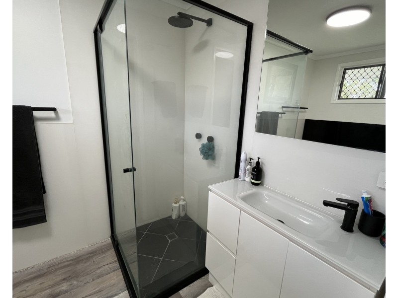 33 Toorumbee Drive, Mooloolaba QLD 4557